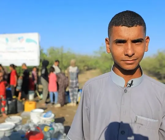 Young displaced man